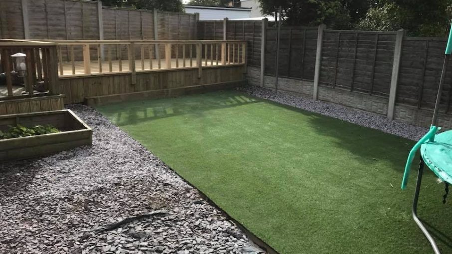 sept18-decking-lawn